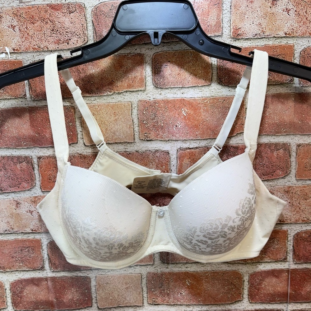 Soma stunning support full coverage bra. Lace-Print Underwire Bra